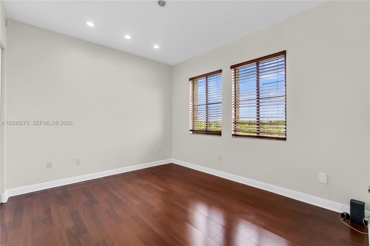 3020 NW 125th Ave, Unit 415, Sunrise, FL 33323 Photo