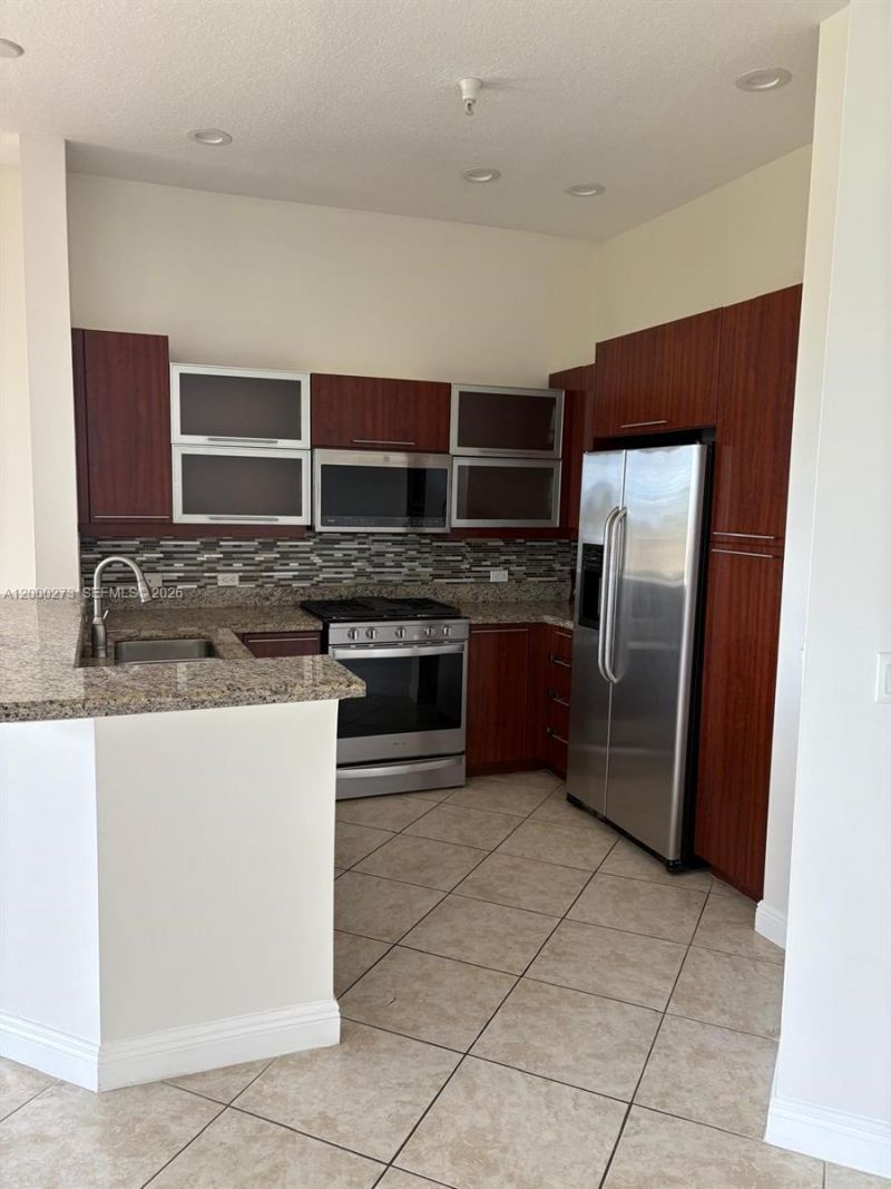 3020 NW 125th Ave, Unit 415, Sunrise, FL 33323 Photo