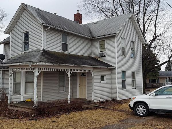 1202 17 Avenue, Viola, IL 61486