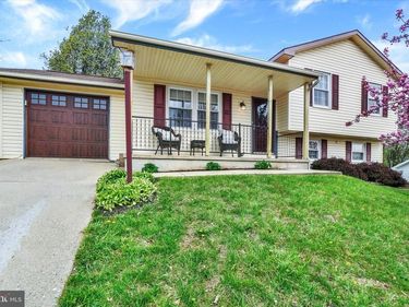 103 OVERVIEW CIRCLE E, RED LION, PA 17356