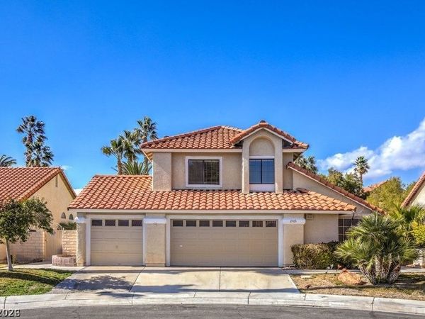 2705 Eagle Springs Court, Las Vegas, NV 89117