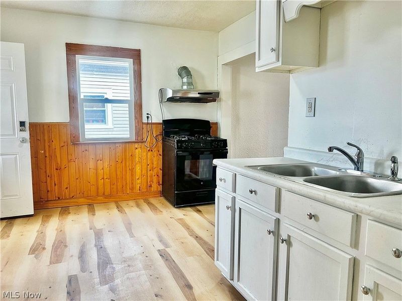 67 Forbes Road, Bedford, OH 44146 Photo 8