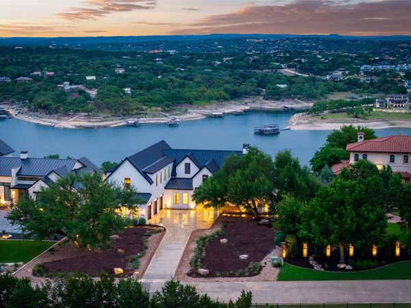 708 Watercliffe DR, Leander, TX 78645