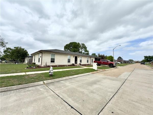 456 HOOPER Drive, Kenner, LA 70065