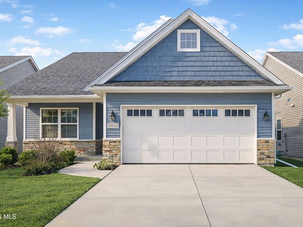 5519 Willow Circle, Sylvania, OH 43560