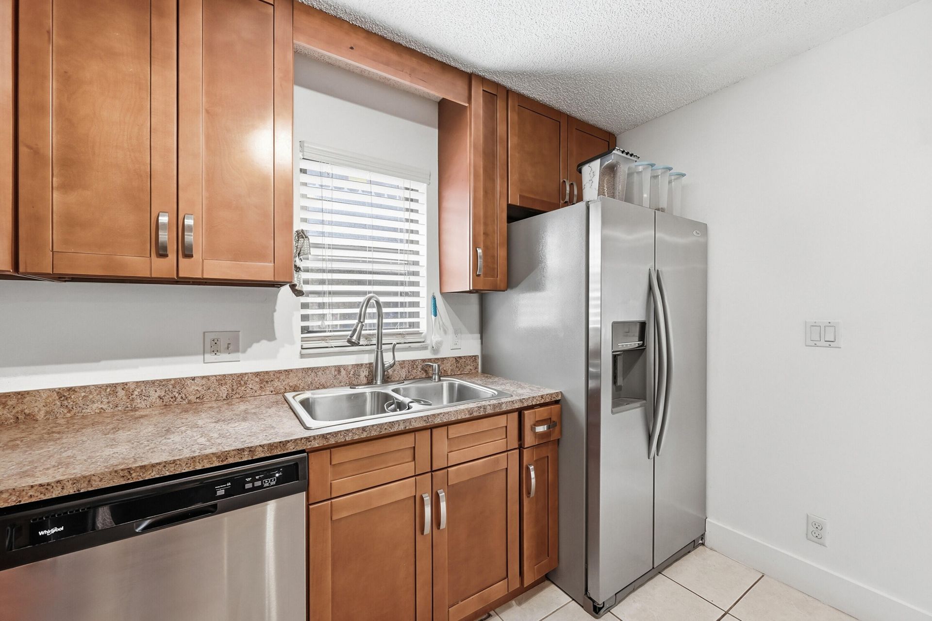 2498 NW 99th Avenue, Coral Springs, FL 33065 Photo