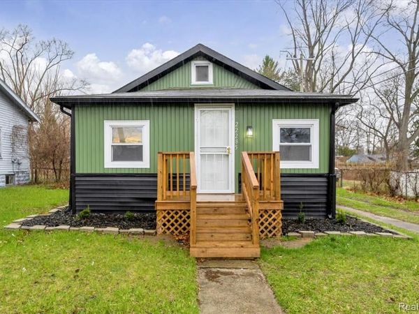 22285 Wyman Street, Detroit, MI 48219