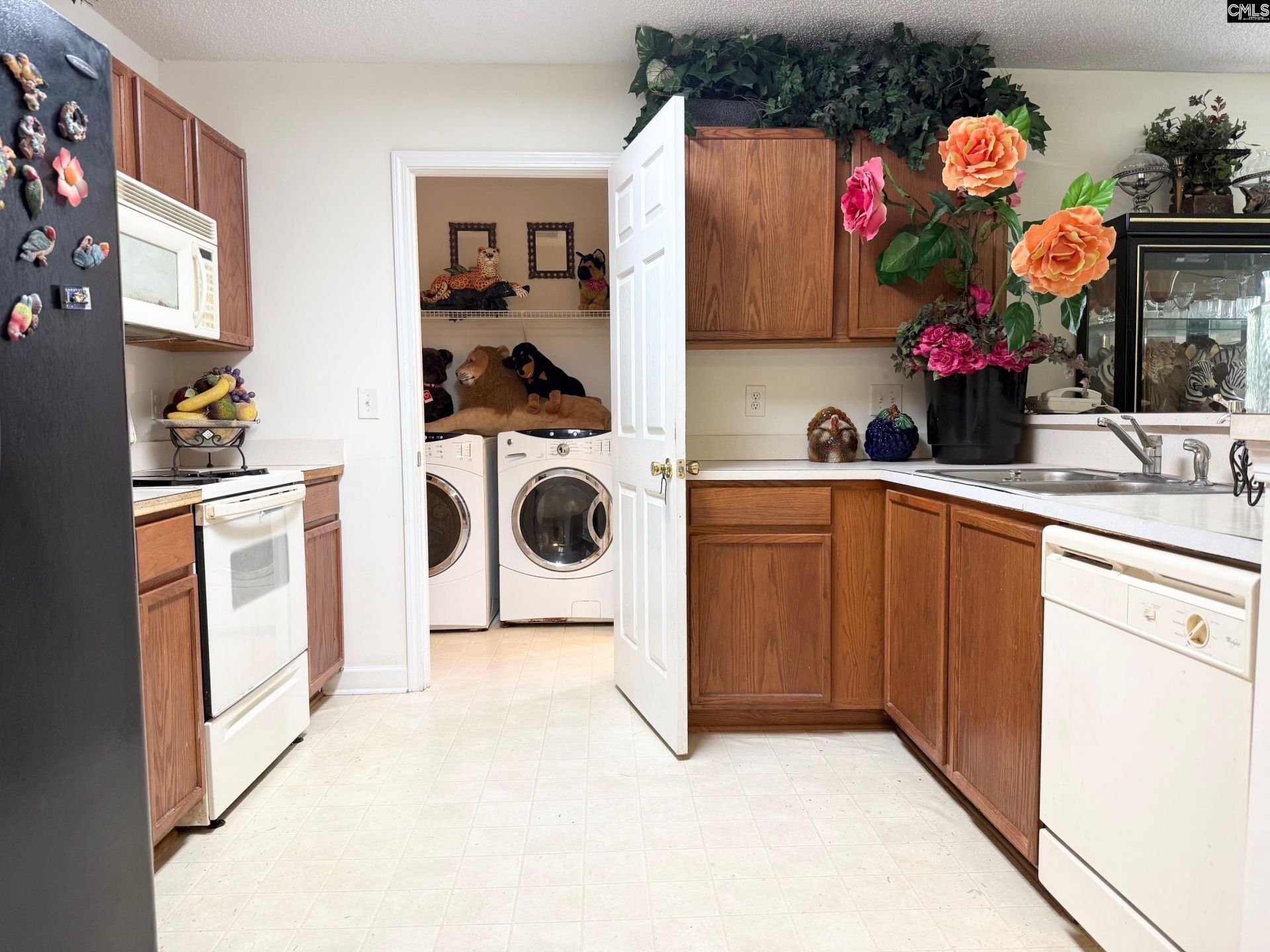 4046 W Fairmeadow Drive  Photo 4