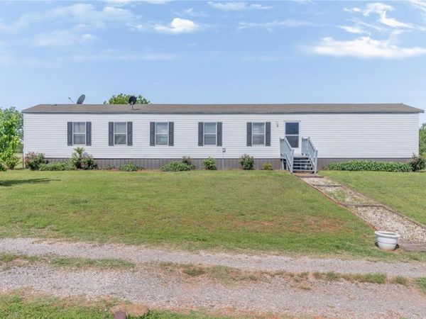 107 Cox Road, Carney, OK 74832
