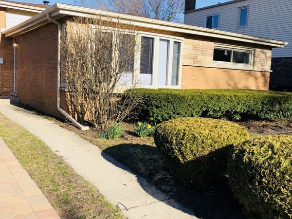 9529 Kenneth Avenue , Skokie, IL 60076