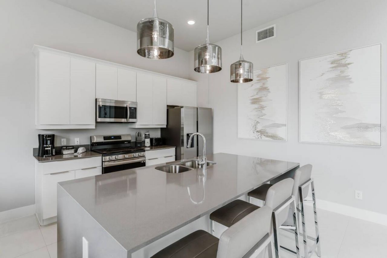 7760 Sandy Ridge Drive, Unit 226, Reunion, FL 34747 Photo