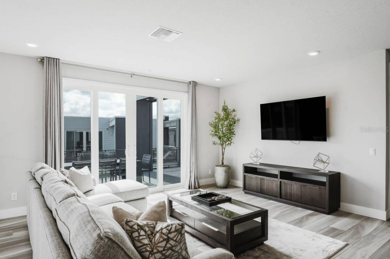 7760 Sandy Ridge Drive, Unit 226, Reunion, FL 34747 Photo