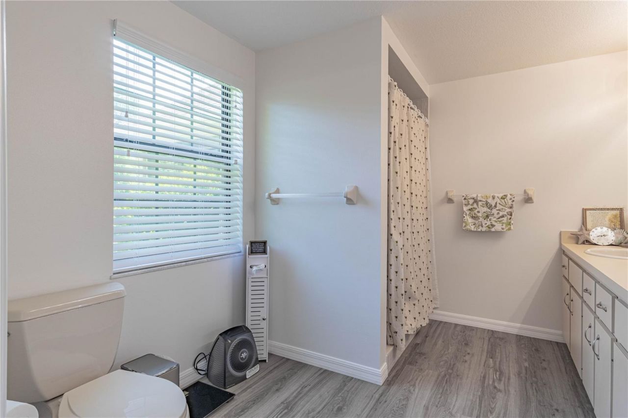 1343 Cr 437, Lake Panasoffkee, FL 33538 Photo