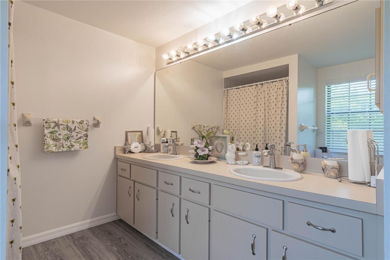 1343 Cr 437, Lake Panasoffkee, FL 33538 Photo