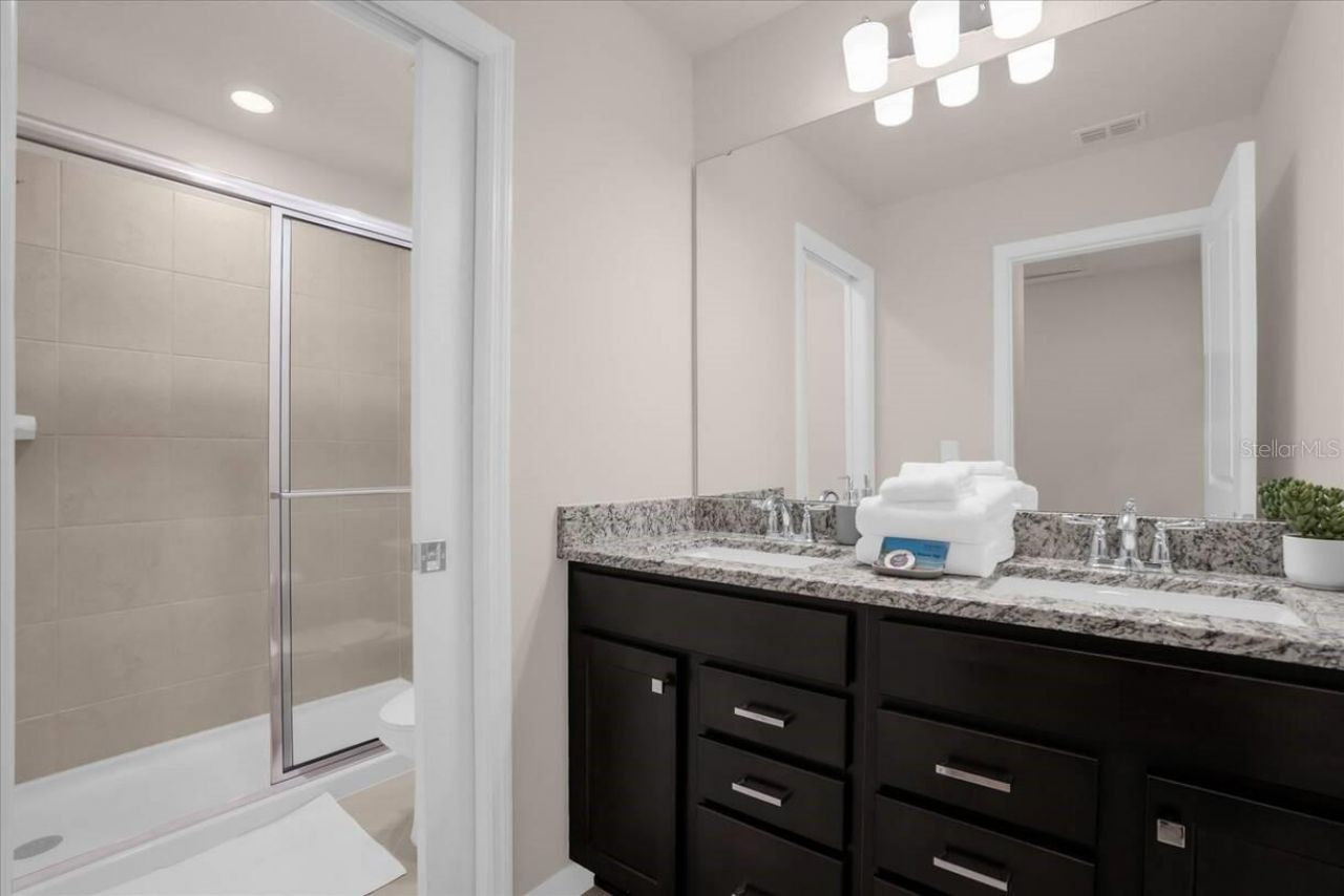 16225 Saint Kitts Circle , Clermont, FL 34714 Photo