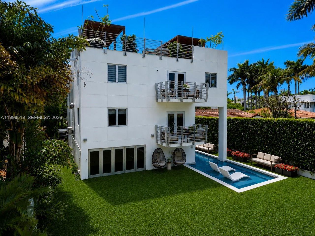 215 Palm Ave, Miami Beach, FL 33139 Photo