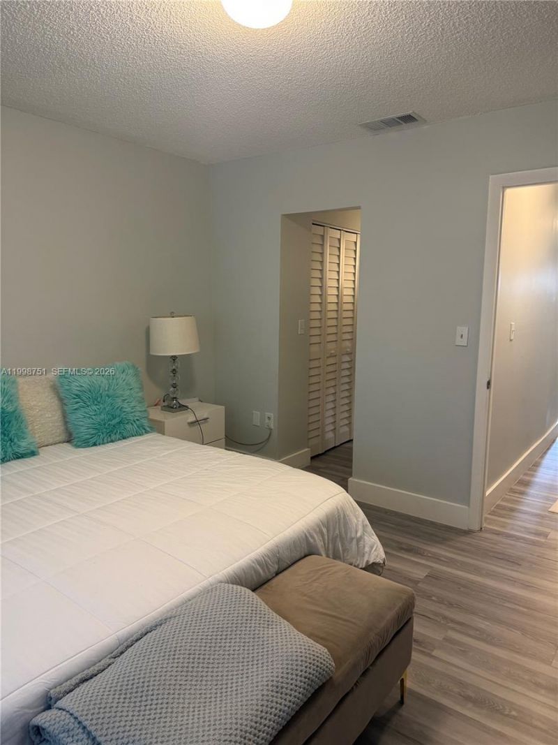 401 SW 109th Ave , Sweetwater, FL 33174 Photo