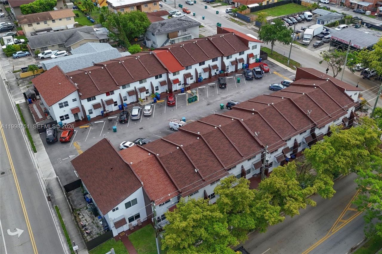 401 SW 109th Ave , Sweetwater, FL 33174 Photo