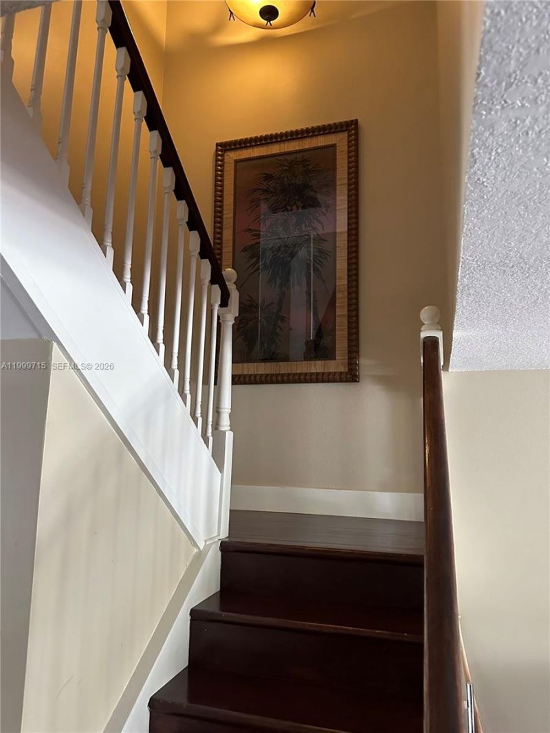 925 NE 26th Ave, Unit 925, Hallandale Beach, FL 33009 Photo