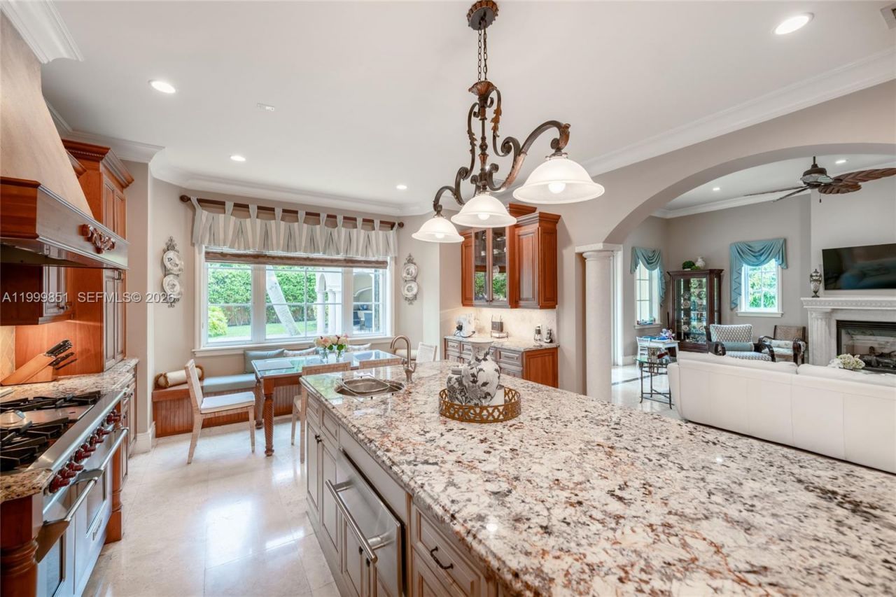 12101 Moss Ranch Rd, Pinecrest, FL 33156 Photo