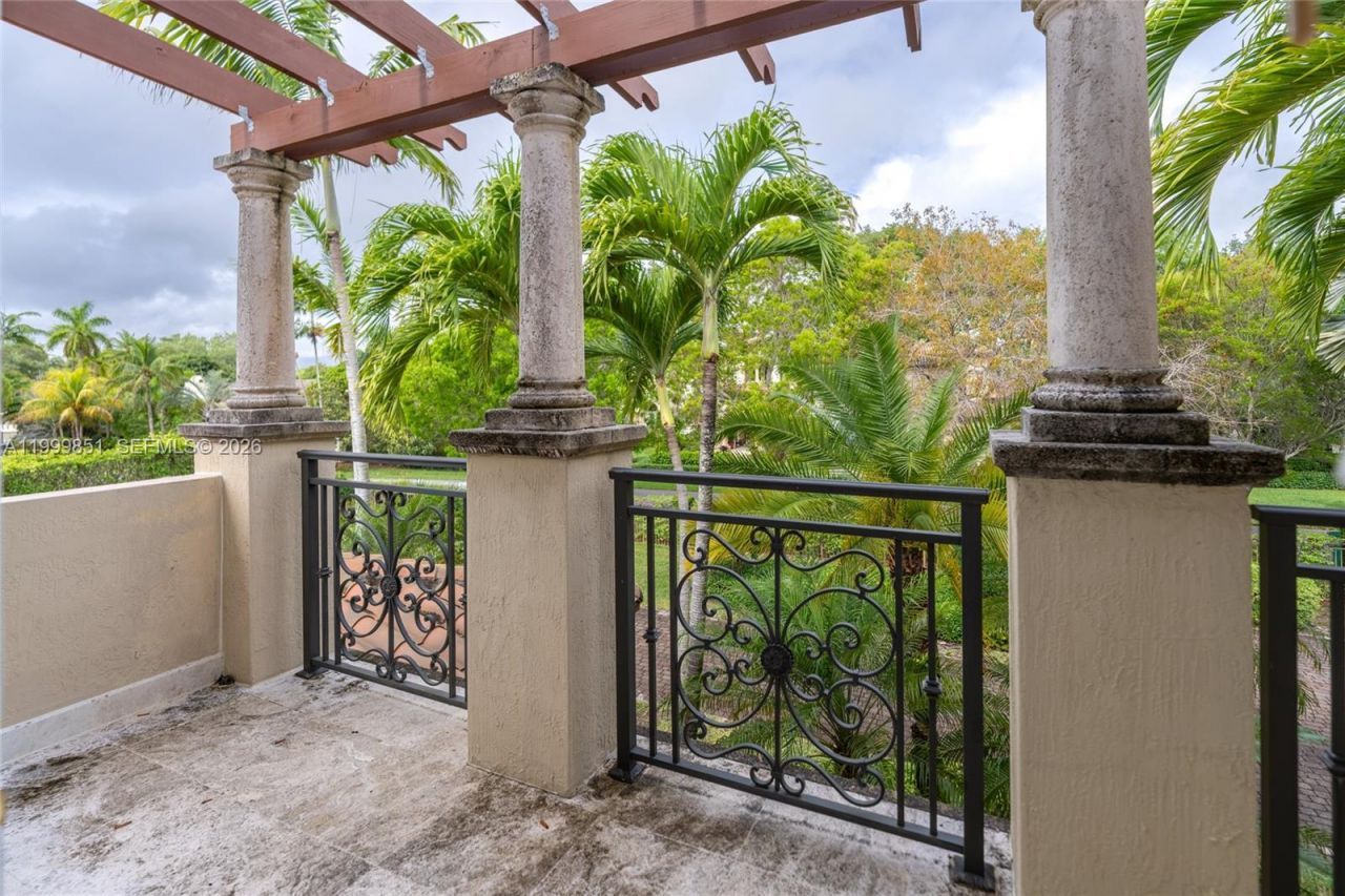 12101 Moss Ranch Rd, Pinecrest, FL 33156 Photo