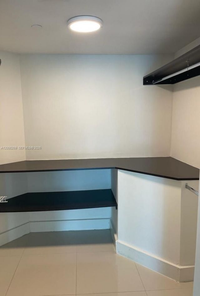 350 S Miami Ave, Unit 1702, Miami, FL 33130 Photo