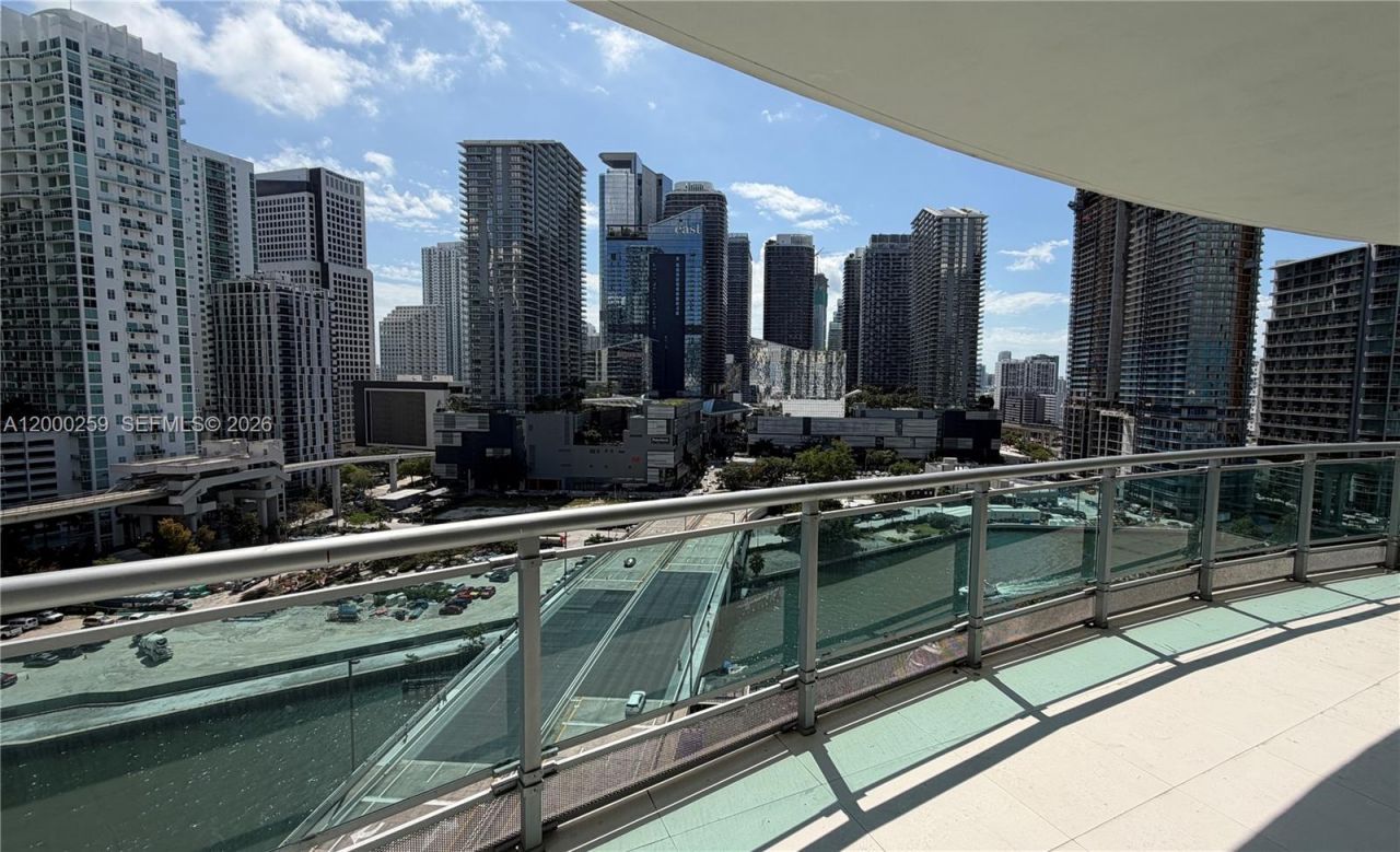 350 S Miami Ave, Unit 1702, Miami, FL 33130 Photo