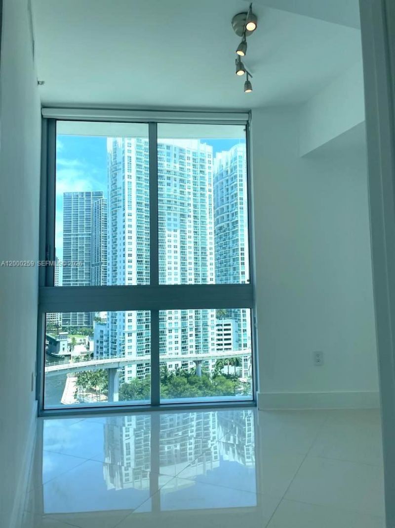 350 S Miami Ave, Unit 1702, Miami, FL 33130 Photo