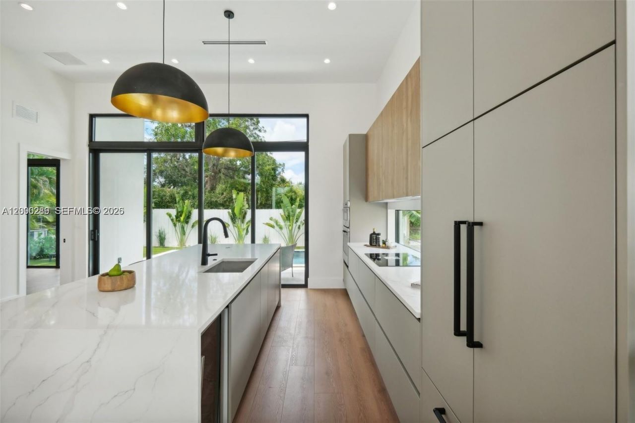 510 NW 50th St, Miami, FL 33127 Photo