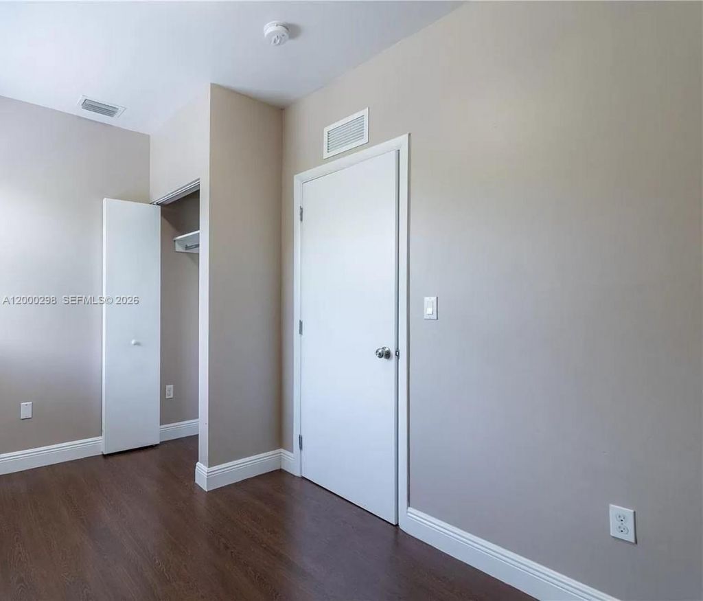 5416 NE 1st Ct, Unit 5, Miami, FL 33137 Photo