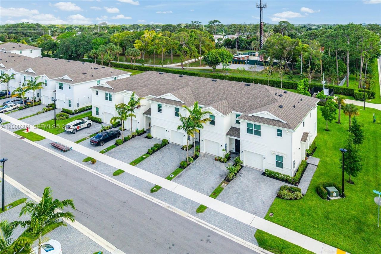 4612 Hollister Ave, Unit 4612, Lake Worth, FL 33463 Photo