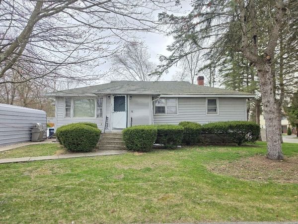 3 Hampton, Worcester, MA 01604
