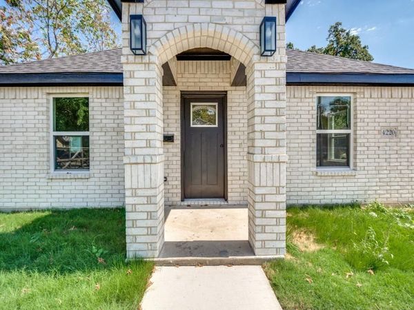 4220 Hamilton Avenue, Dallas, TX 75210