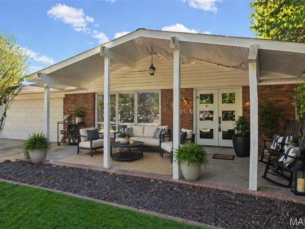 9 Joseph Drive, Fairview Heights, IL 62208