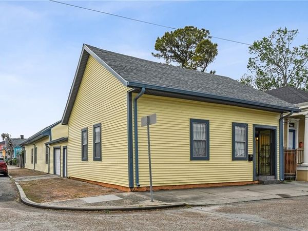 3031 ANNUNCIATION Street, New Orleans, LA 70115