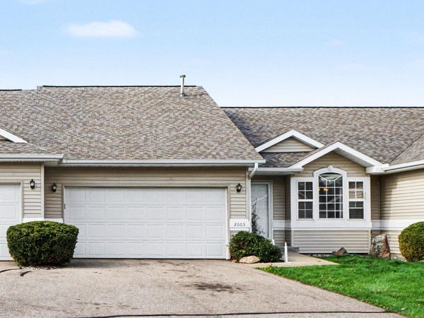 2005 Quail Cove Drive, Kalamazoo, MI 49009