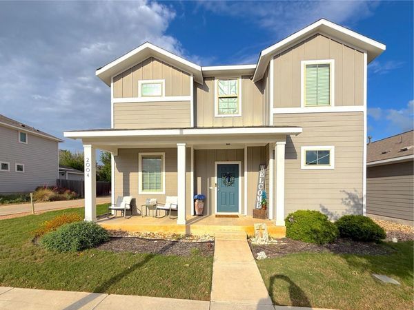 2004 Pecan Island DR, Leander, TX 78641