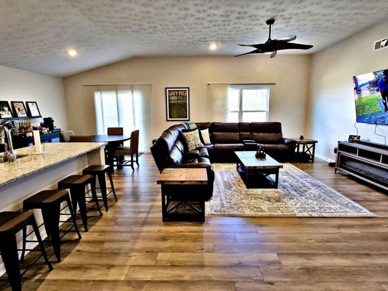 1702 Chevington Chase, Tipp City, OH 45371 Photo 18