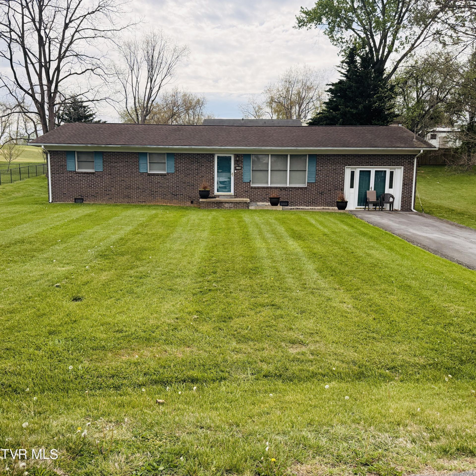 136 Longview Rd Road Bristol, VA 24201