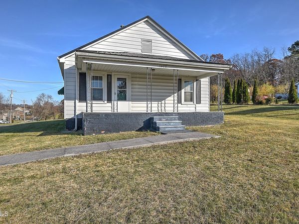 1408 West College Street, Jonesborough, TN 37659
