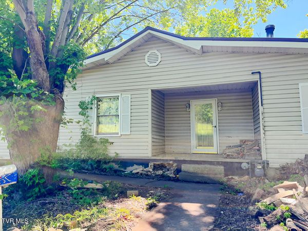 324 Jess Hopson Road, Unicoi, TN 37692