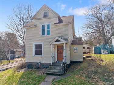 104 E Oneida Street, Oswego, NY 13126