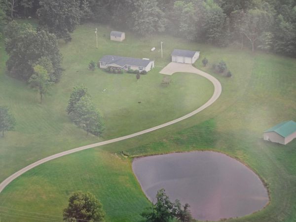 13510 Flint Ridge Road SE, Heath, OH 43056