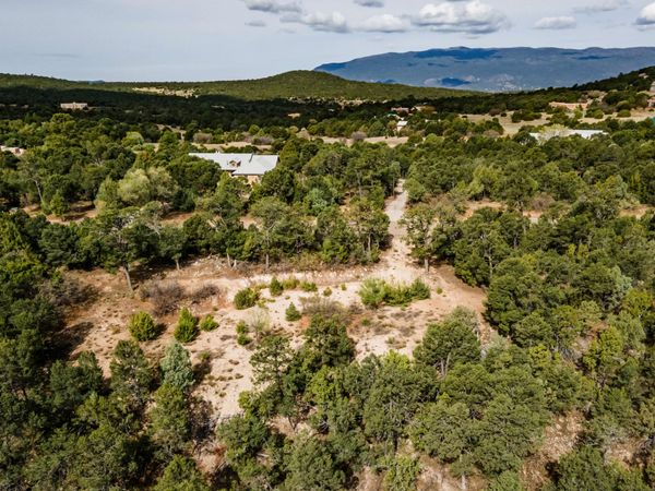 8 Teypana Drive, Tijeras, NM 87059