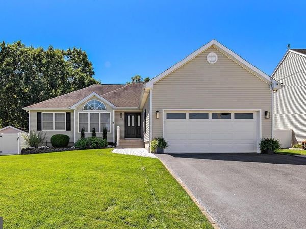 117 BOWLINE ROAD , MANAHAWKIN, NJ 08050