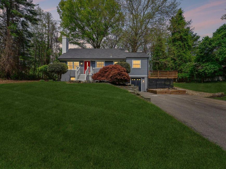 3105 Holiday Drive, Brookeville, MD 20833 Main Photo