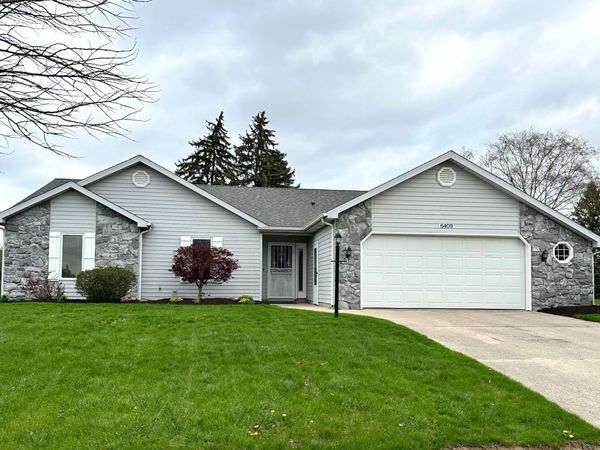 6409 Baychester Drive, Fort Wayne, IN 46815