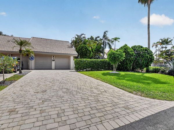 9708 Erica Court, Boca Raton, FL 33496