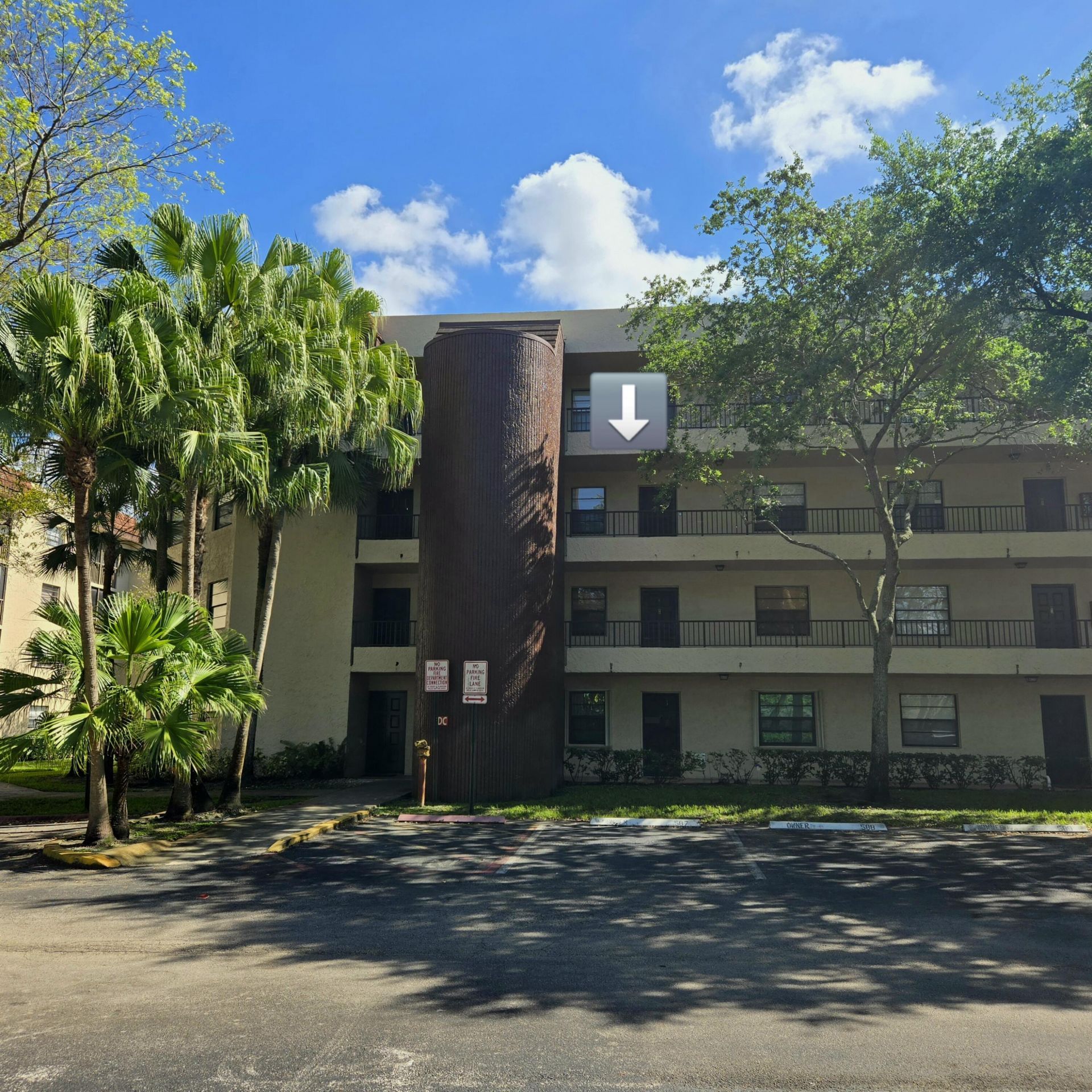 10501 W Broward Boulevard, Unit 302, Plantation, FL 33324 Photo