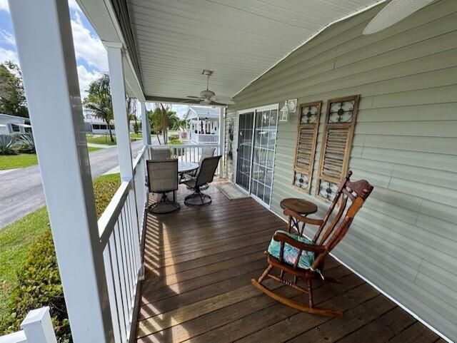 4290 Royal Manor Boulevard, Unit 136, Boynton Beach, FL 33436 Photo